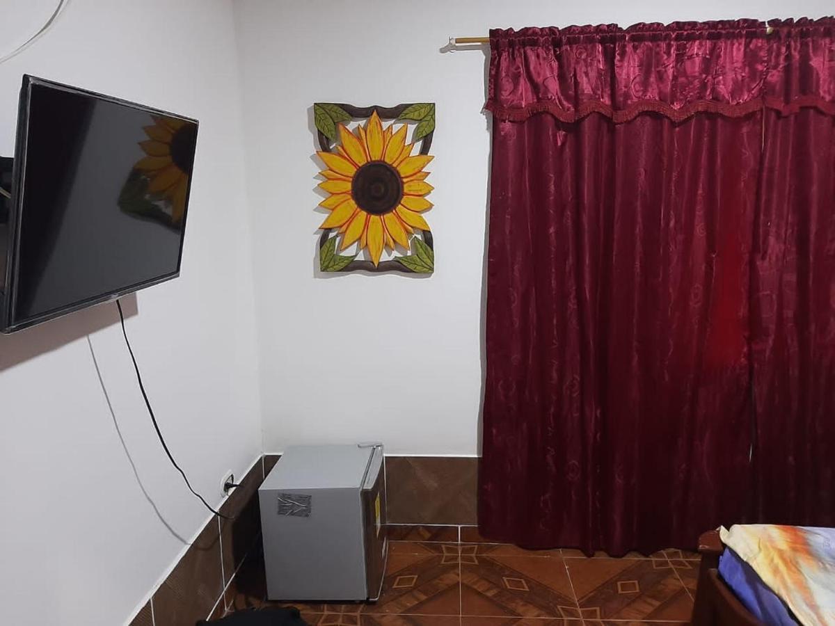 Hostal Selvatrip Leticia Esterno foto