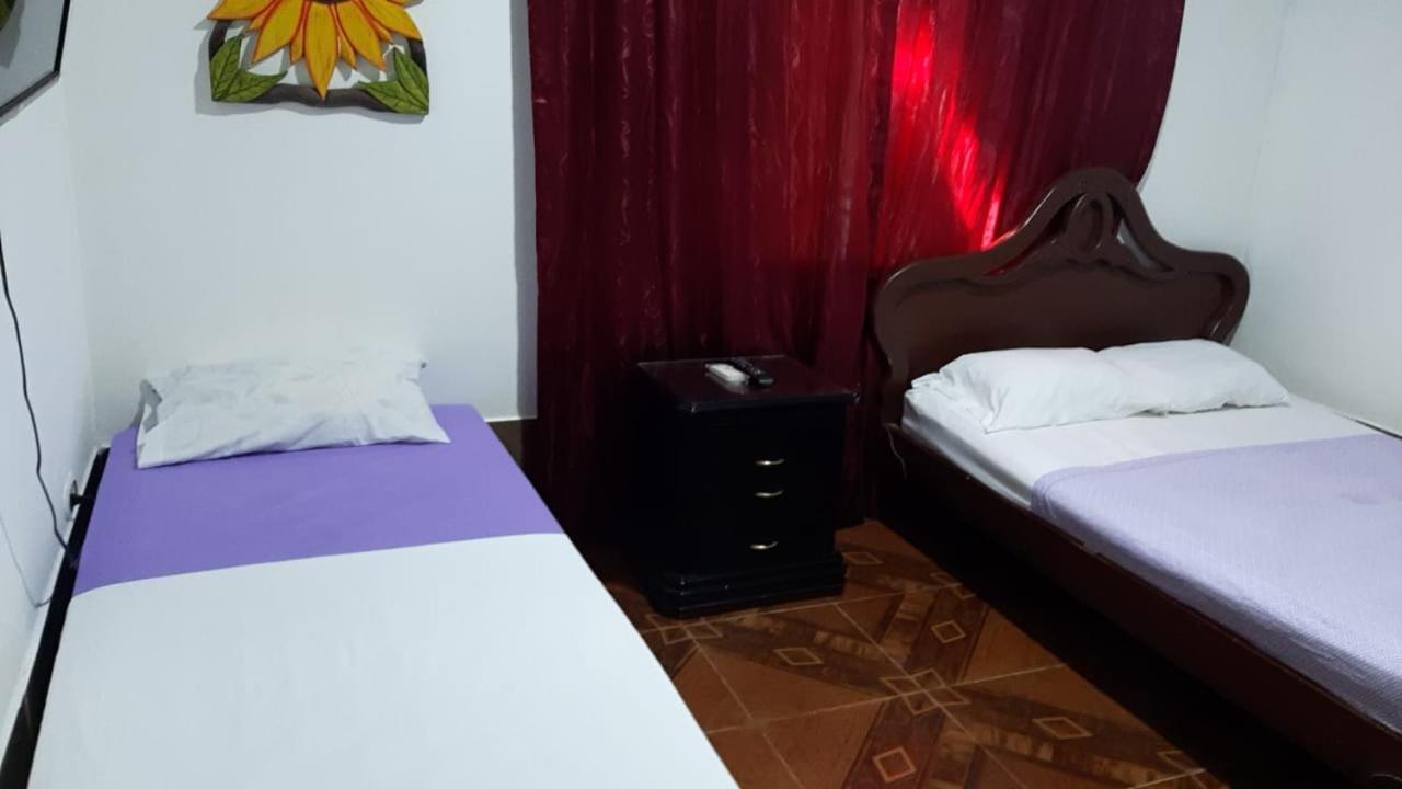 Hostal Selvatrip Leticia Esterno foto