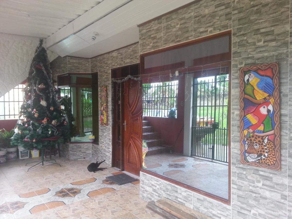 Hostal Selvatrip Leticia Esterno foto